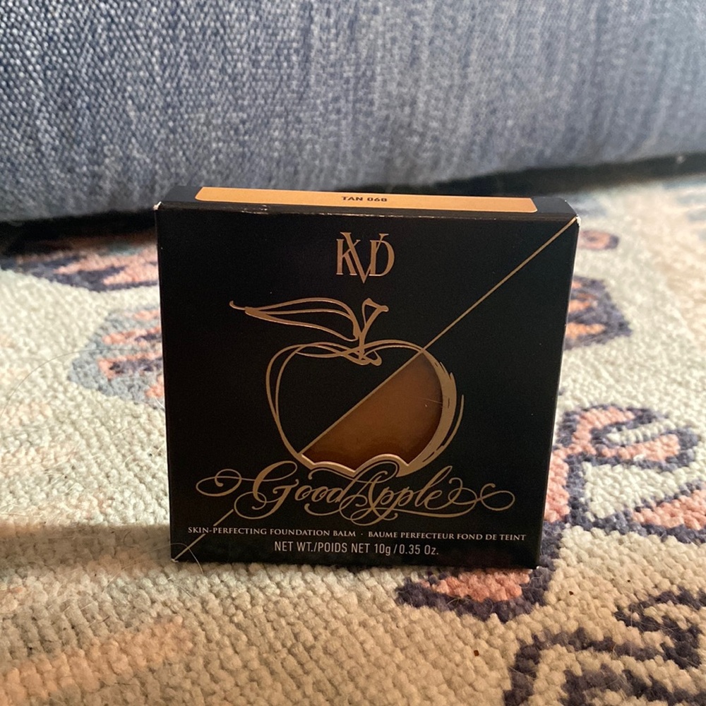 KAT VON D GOOD APPLE SKIN-PERFECTING FOUNDATION BALM_TAN 068